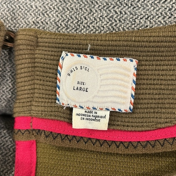 Anthropologie Postmark 9h15 STCL Olive Green Flutter Short Sleeve Ribbed Top - L - Picture 5 of 6